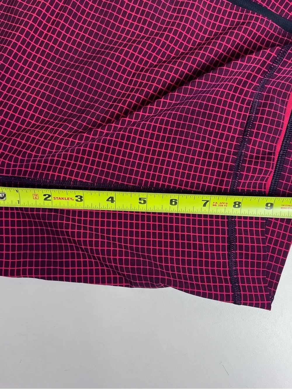 Lululemon Pace Breaker Short Men's Small Red Checker Linerless 9